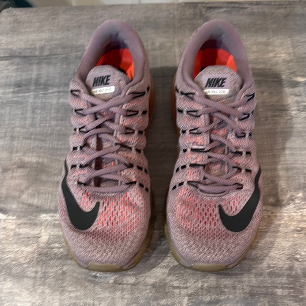 Women's Nike Air Max 2016